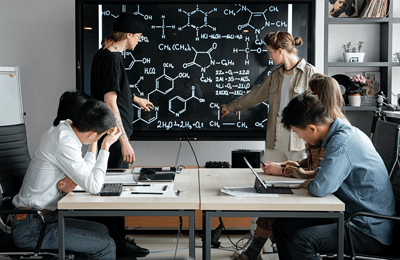 専門分野のプロ集団のイメージ